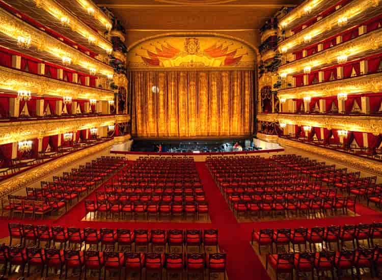 Enjoy Opera At The Bolshoi Theatre Moscow