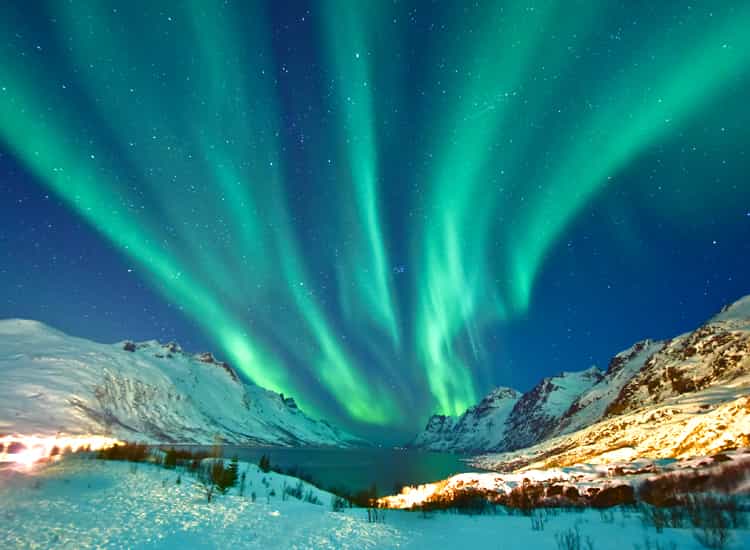 Northern Lights - Tourist Attractions in Alaska