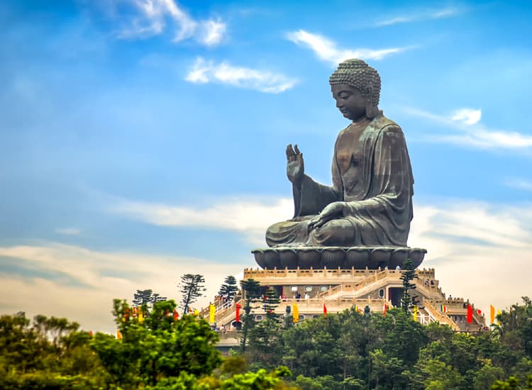 Tian Tan Buddha Statue - Tourist Attractions in Lantau Island